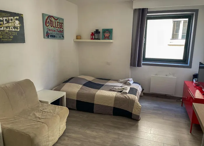 Spacieux Studio Au Centre